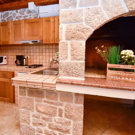 Holiday home Josipa Sukosan