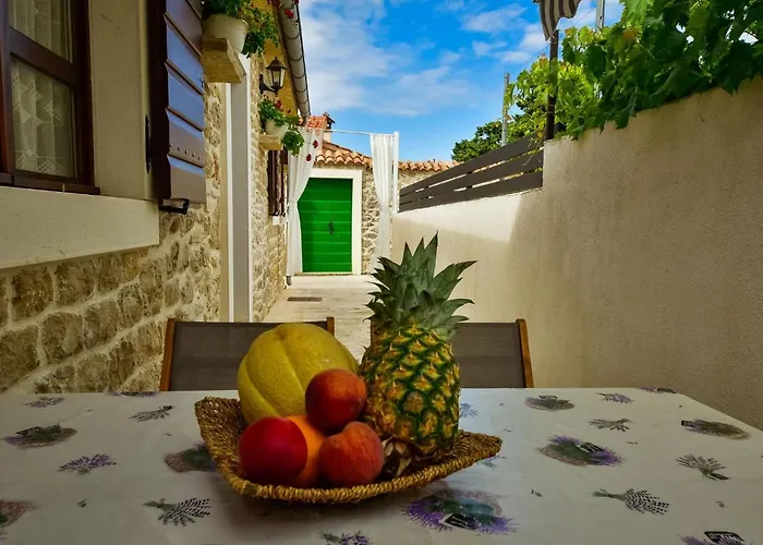 Vakantiehuis Josipa By Interhome